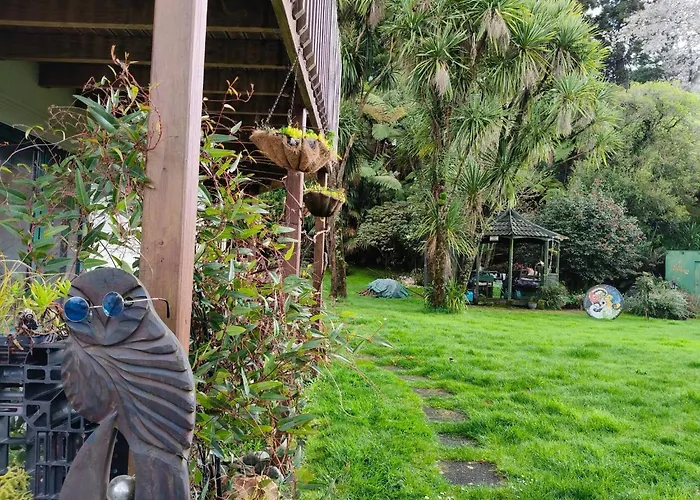 Escape To Tranquility In Rotoruas Heart * Rotorua