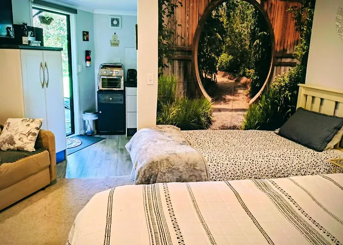 Escape To Tranquility In Rotoruas Heart * Rotorua